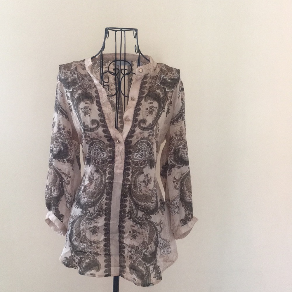 NY&CO top